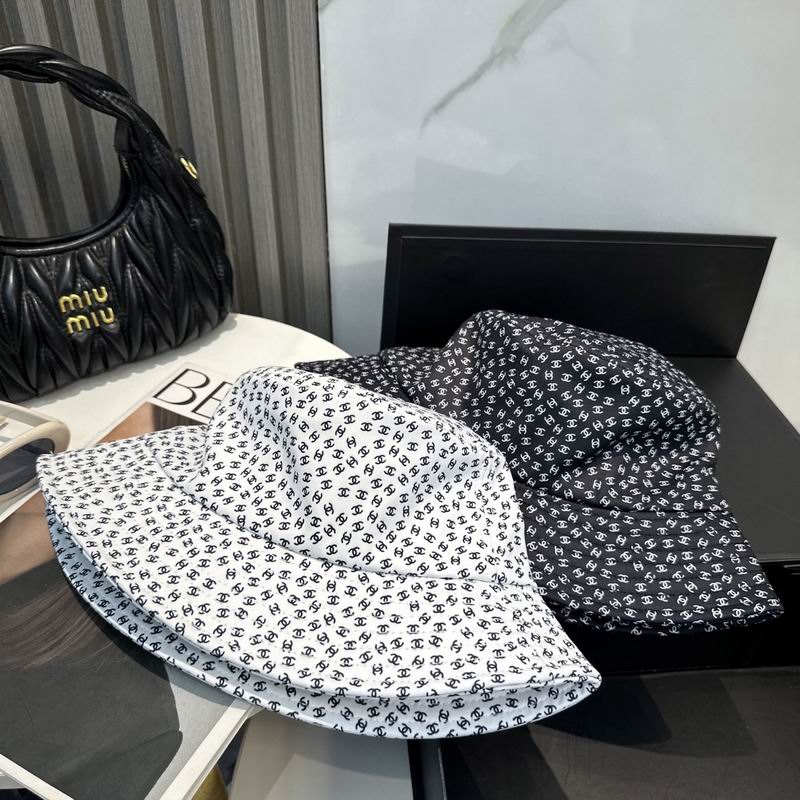 Chanel hat dx04